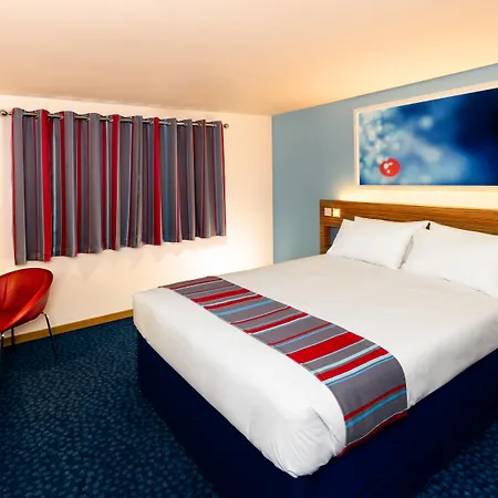 Travelodge Edinburgh Central Waterloo Place-3